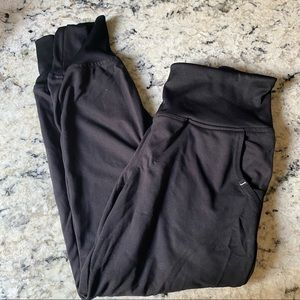 Black jogger scrub pant